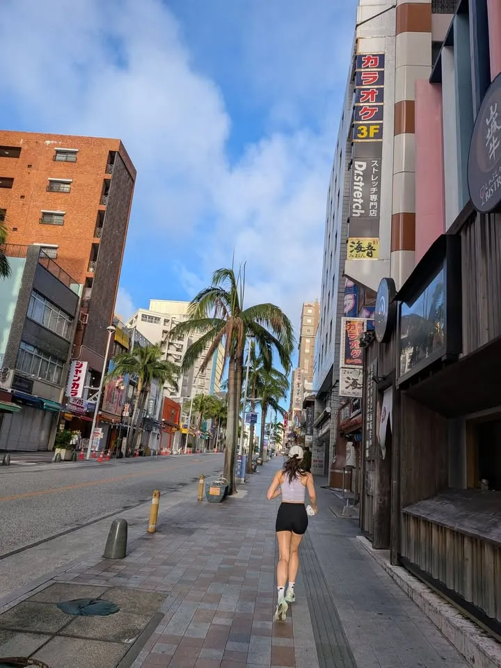 #國際通 這樣晚上不用再來了吧... 🏝️